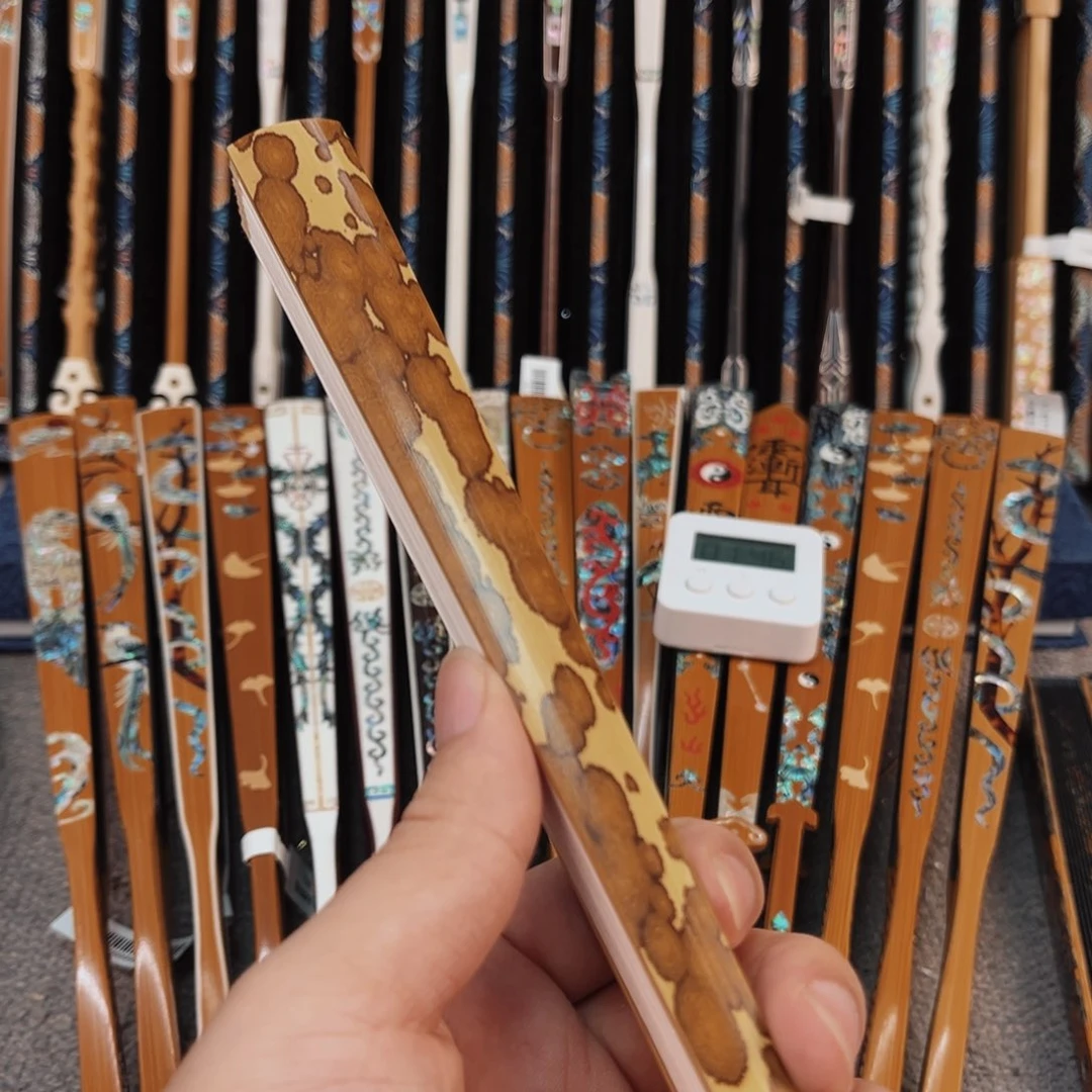 ****扇子纯手工制作工艺精湛