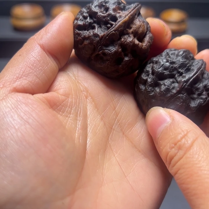 吊坠文玩核桃L毒王38