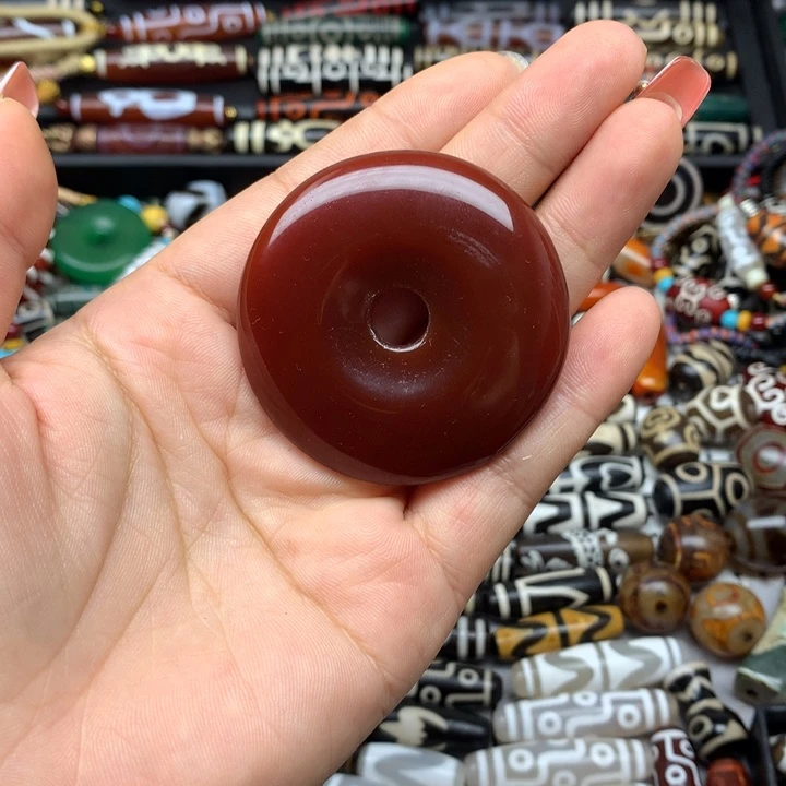 玛瑙/玉髓未镶嵌吊坠(赠链)