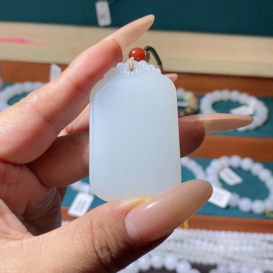 和田玉未镶嵌手串