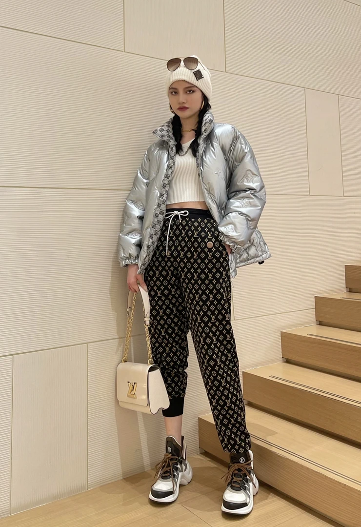 95新 LouisVuitton/路易威登 bb1548 桑蚕丝/锦纶 老花满印长裤XS