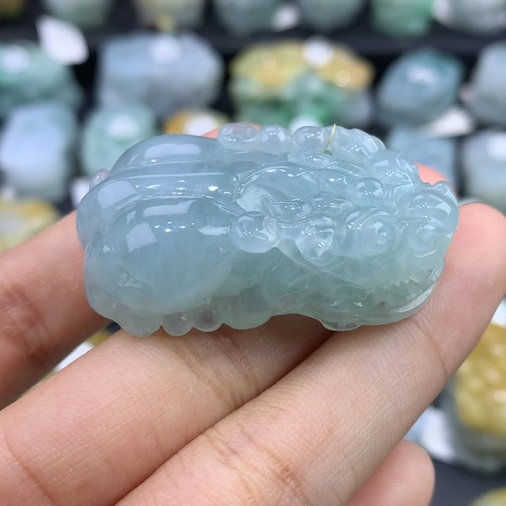 翡翠未镶嵌颈饰天然缅甸翡翠