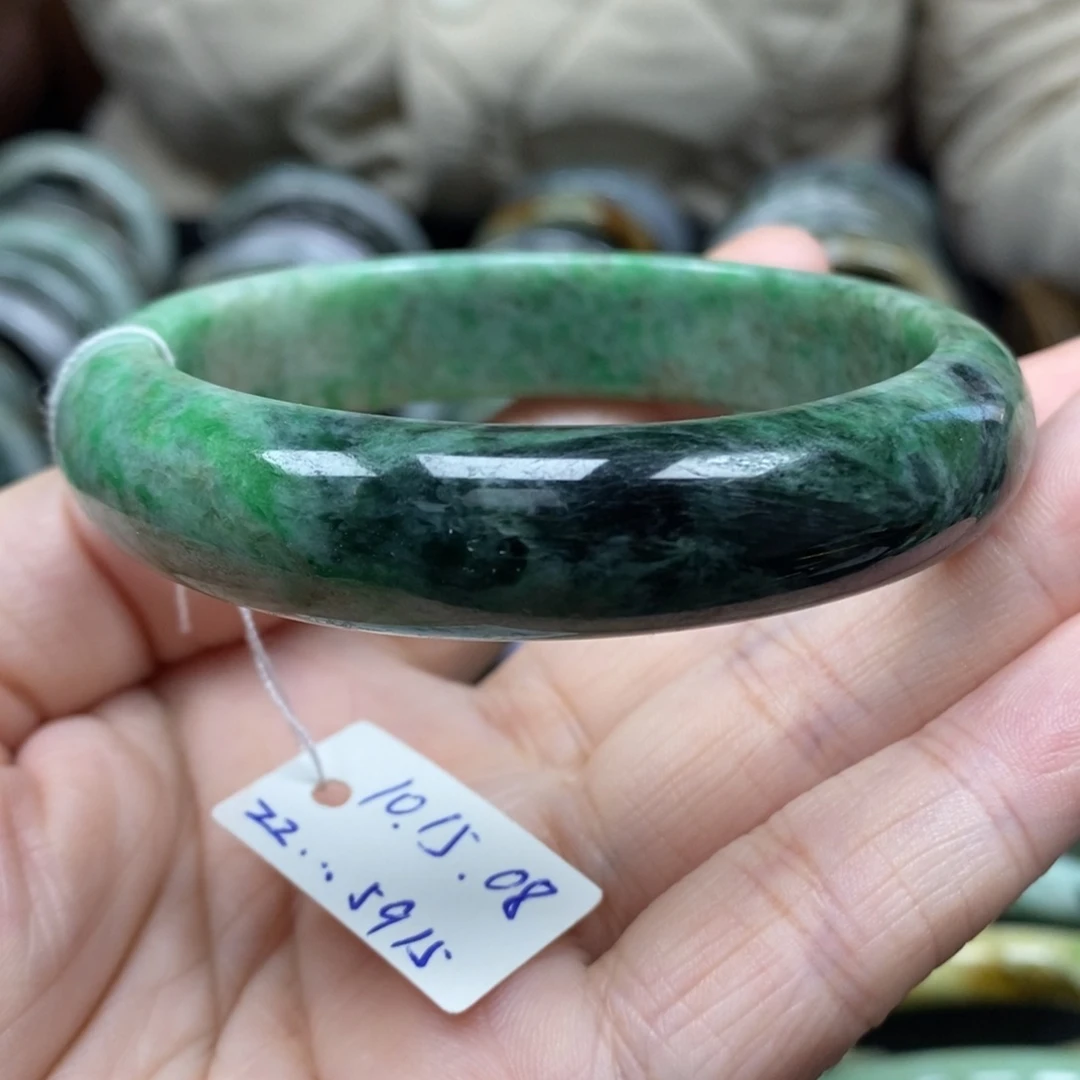 翡翠颈饰未镶嵌59.4圈口40号