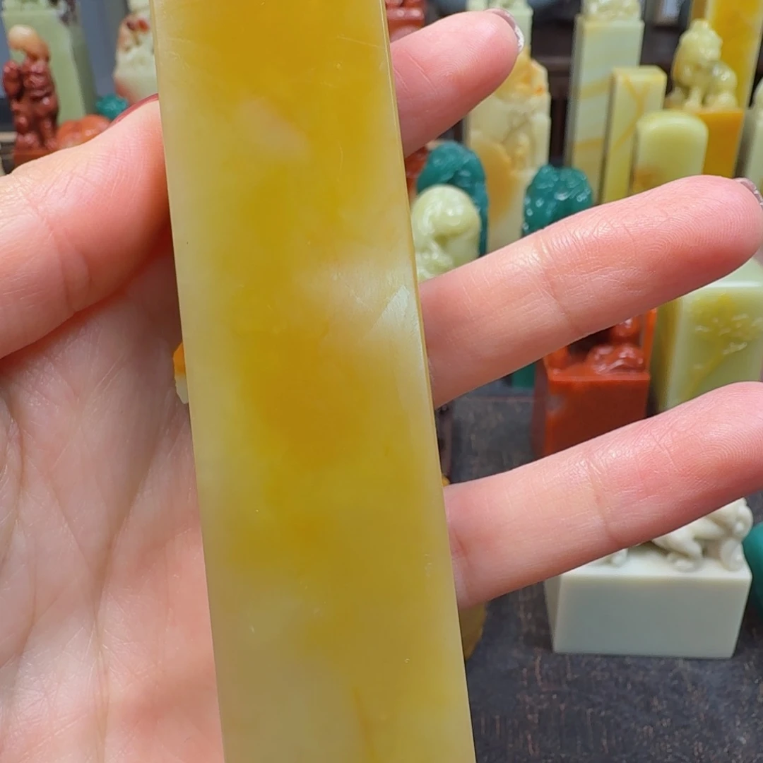 寿山石印石孤****四111111111111