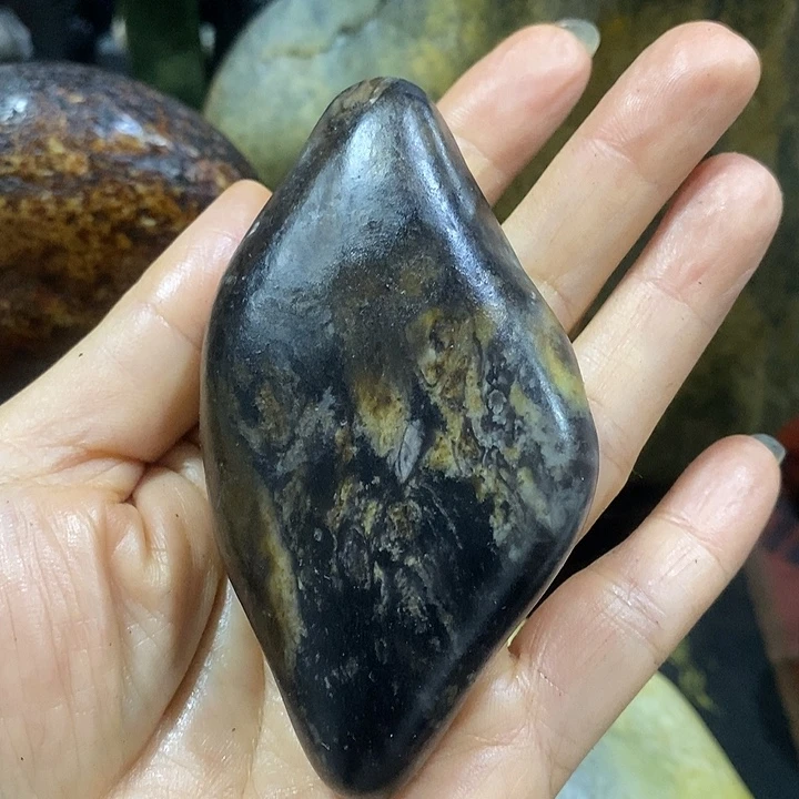 未镶嵌和田玉（糖玉）挂件
