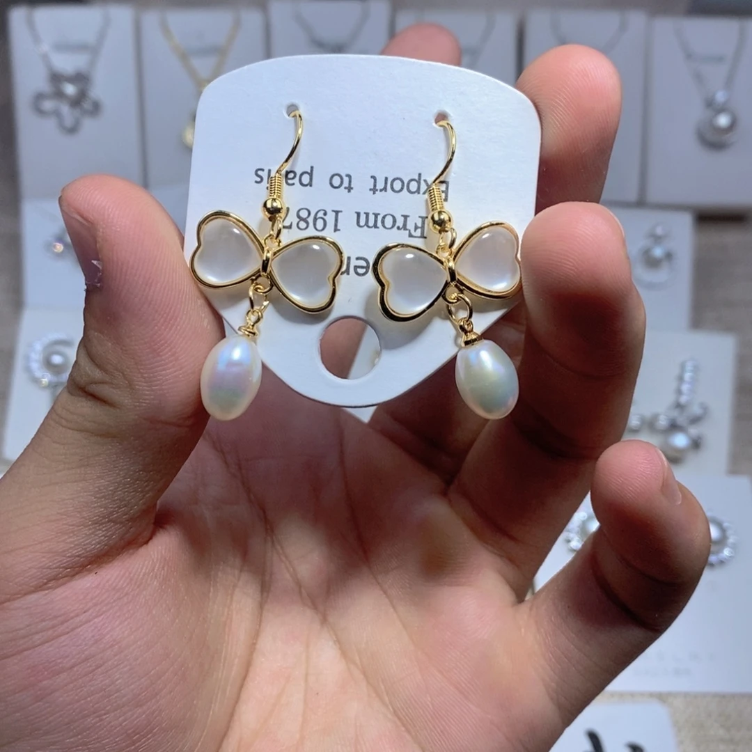 未镶嵌耳饰淡水珍珠