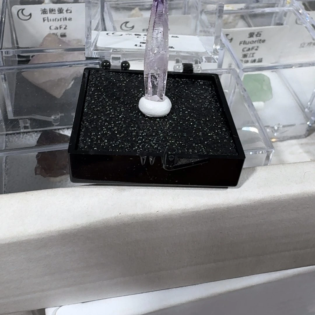 月下珠宝严选矿物