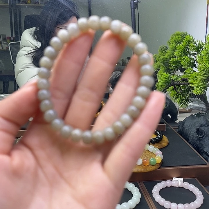 和田玉（糖玉）未镶嵌手链