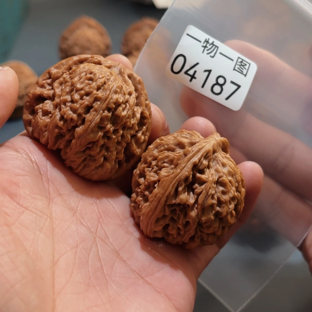 文玩核桃把件南疆