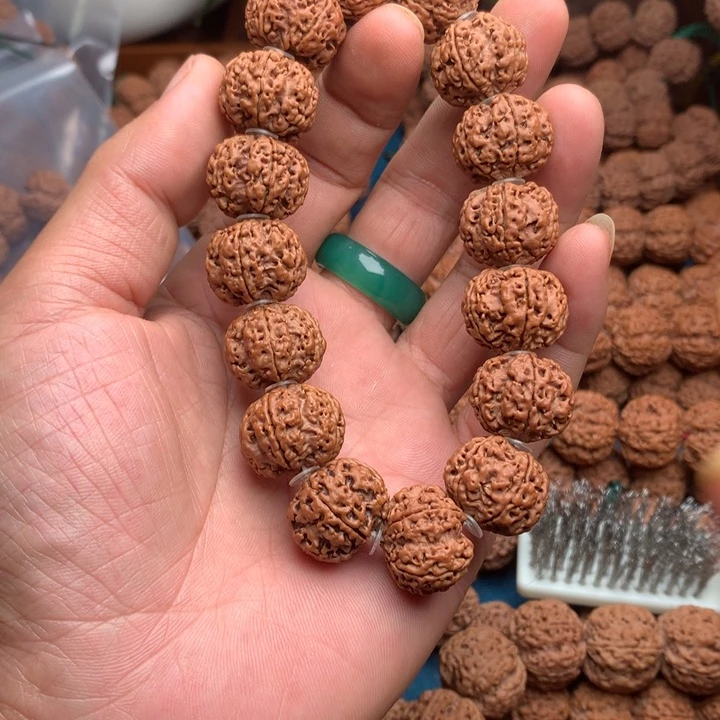 【闪购商品】金刚菩提吊坠吉****)安娜贴籽