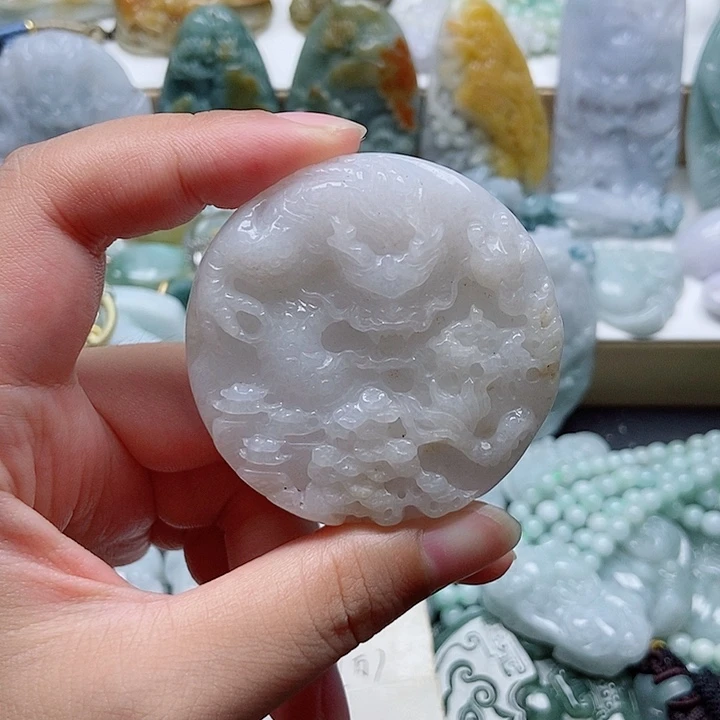 翡翠未镶嵌吊坠(不含链)1