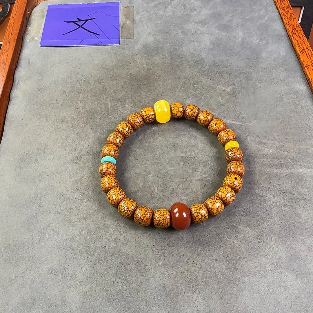 星月菩提吊坠手串