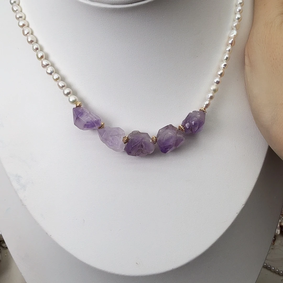 颈饰未镶嵌淡水珍珠