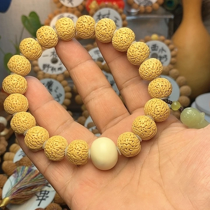 【闪购商品】佘****豪桃核南瓜手串手链