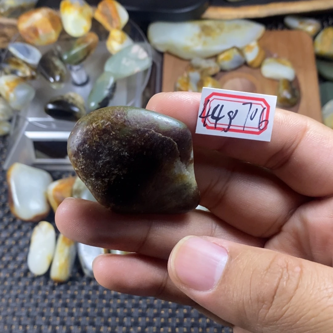 和田玉（糖玉）未镶嵌挂件