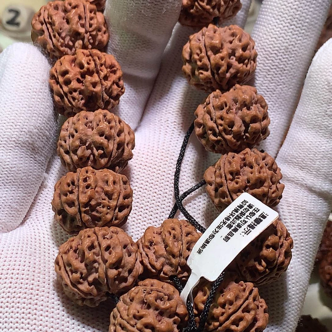 六***心吊坠金刚菩提安娜蜂窝卡22尺寸，超头