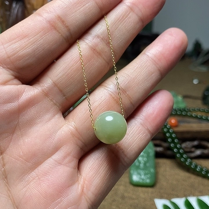 和田玉（碧玉）未镶嵌颈饰