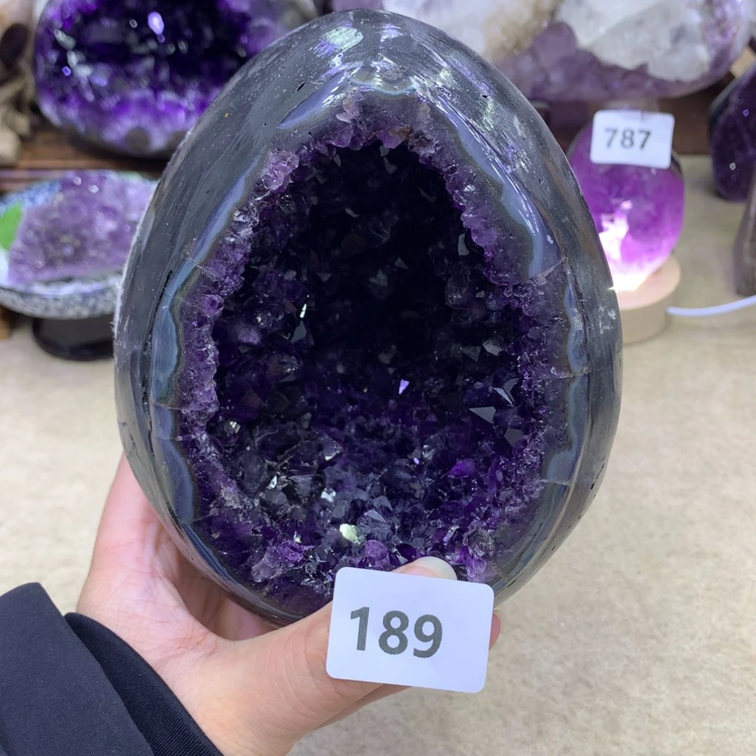 紫晶未镶嵌大型摆件（非配饰）