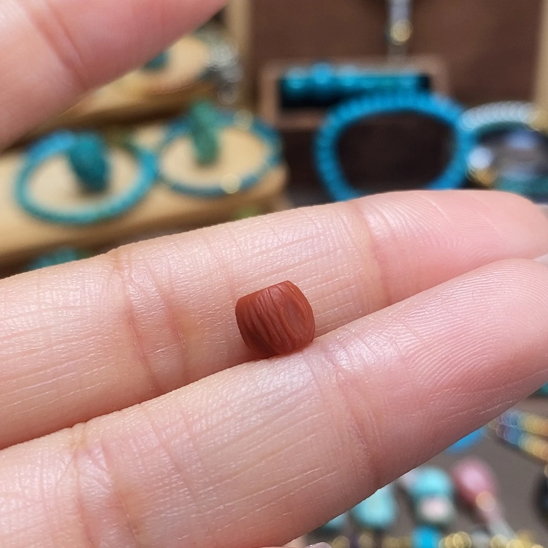 南红玛瑙未镶嵌珠宝奇石