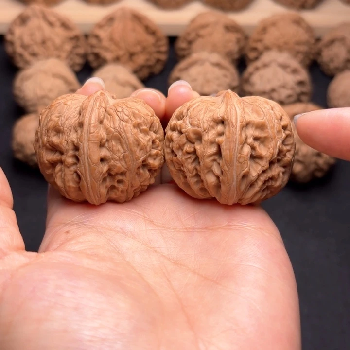 把件文玩核桃40元宝