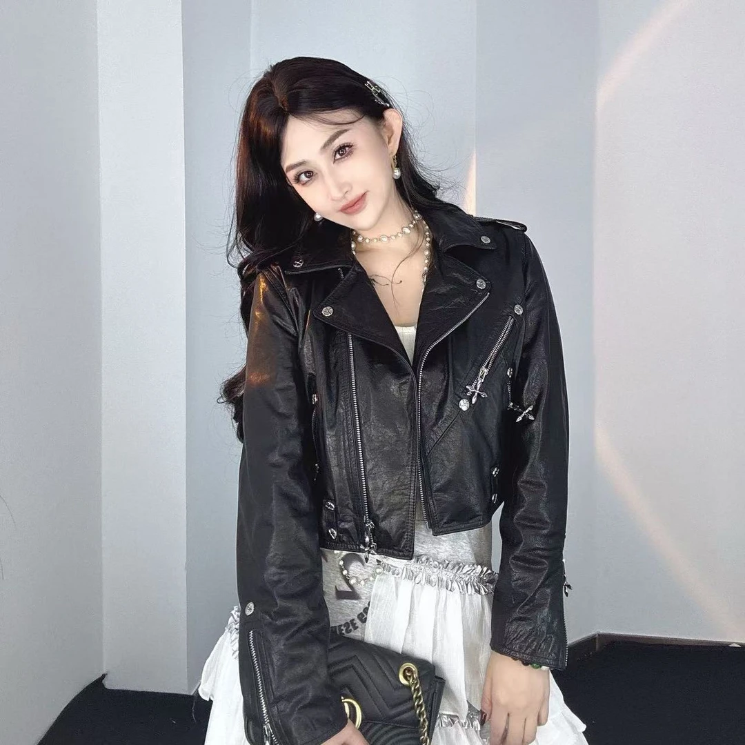 LL【女王优选】潮品时尚春秋秀款设计师海宁皮衣外套58301显瘦网红