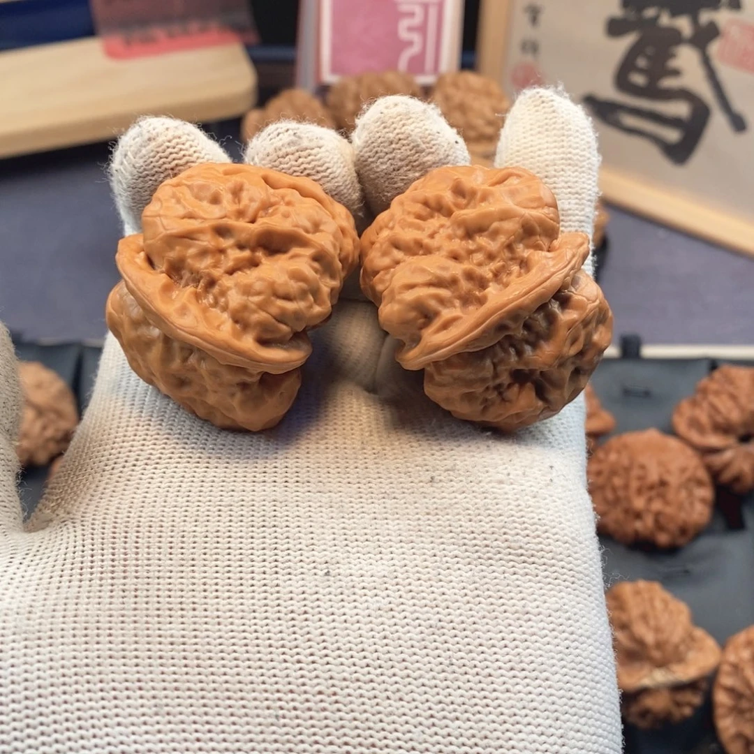 文玩核桃把件40尺43克怀柔蛤蟆头H401