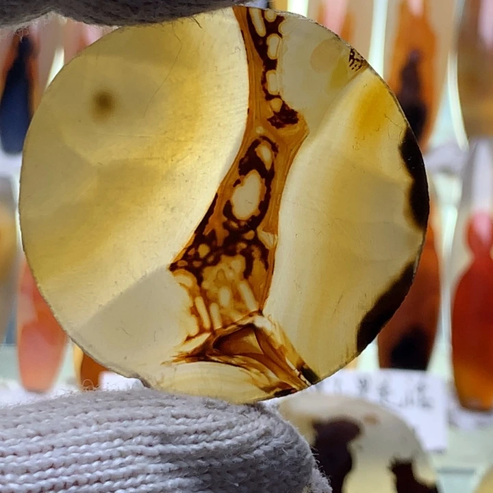 未镶嵌玛瑙/玉髓珠宝半成品124