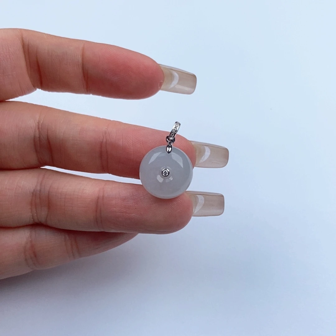 翡翠颈饰未镶嵌一***醒