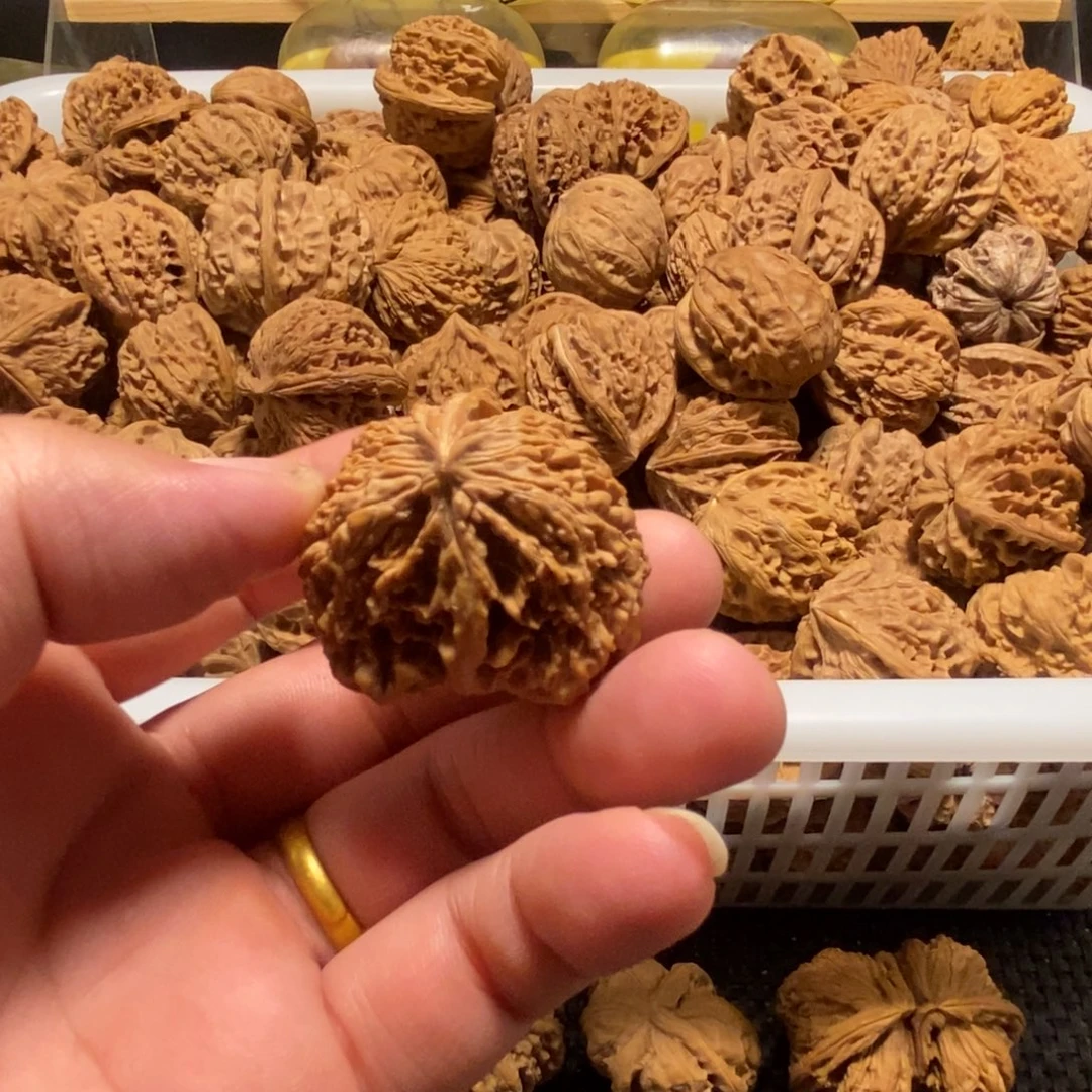 燃***坐吊坠文玩核桃核桃异形