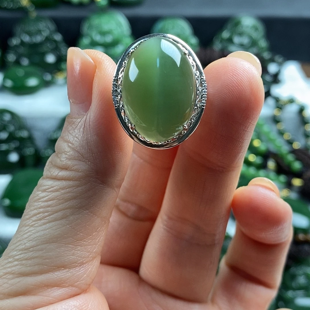 和田玉（碧玉）未镶嵌颈饰