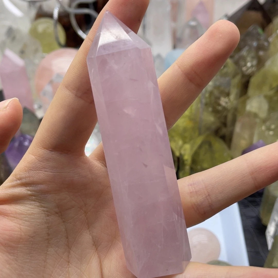 15未镶嵌水晶B****?粉水晶柱