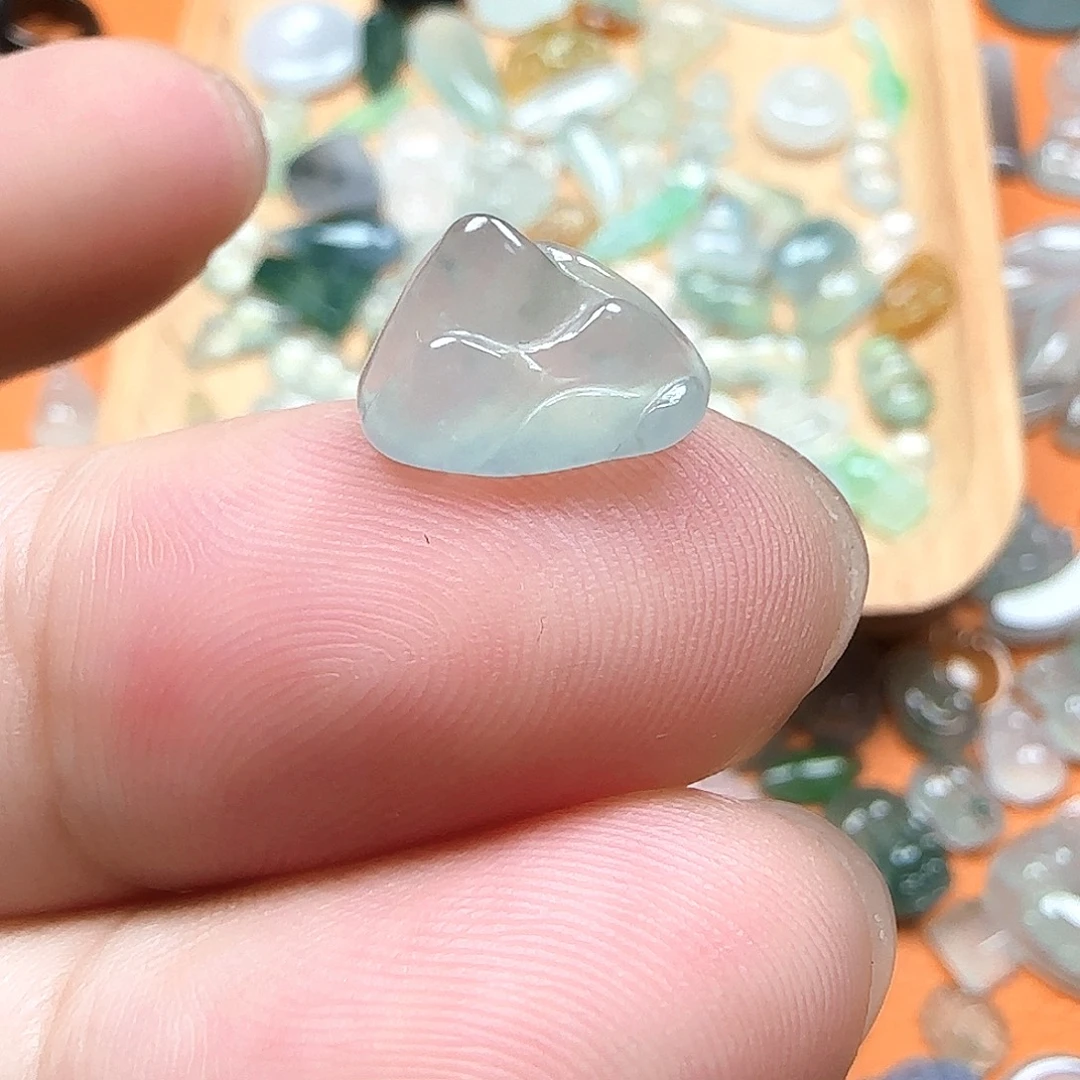 未镶嵌定制翡翠翡翠