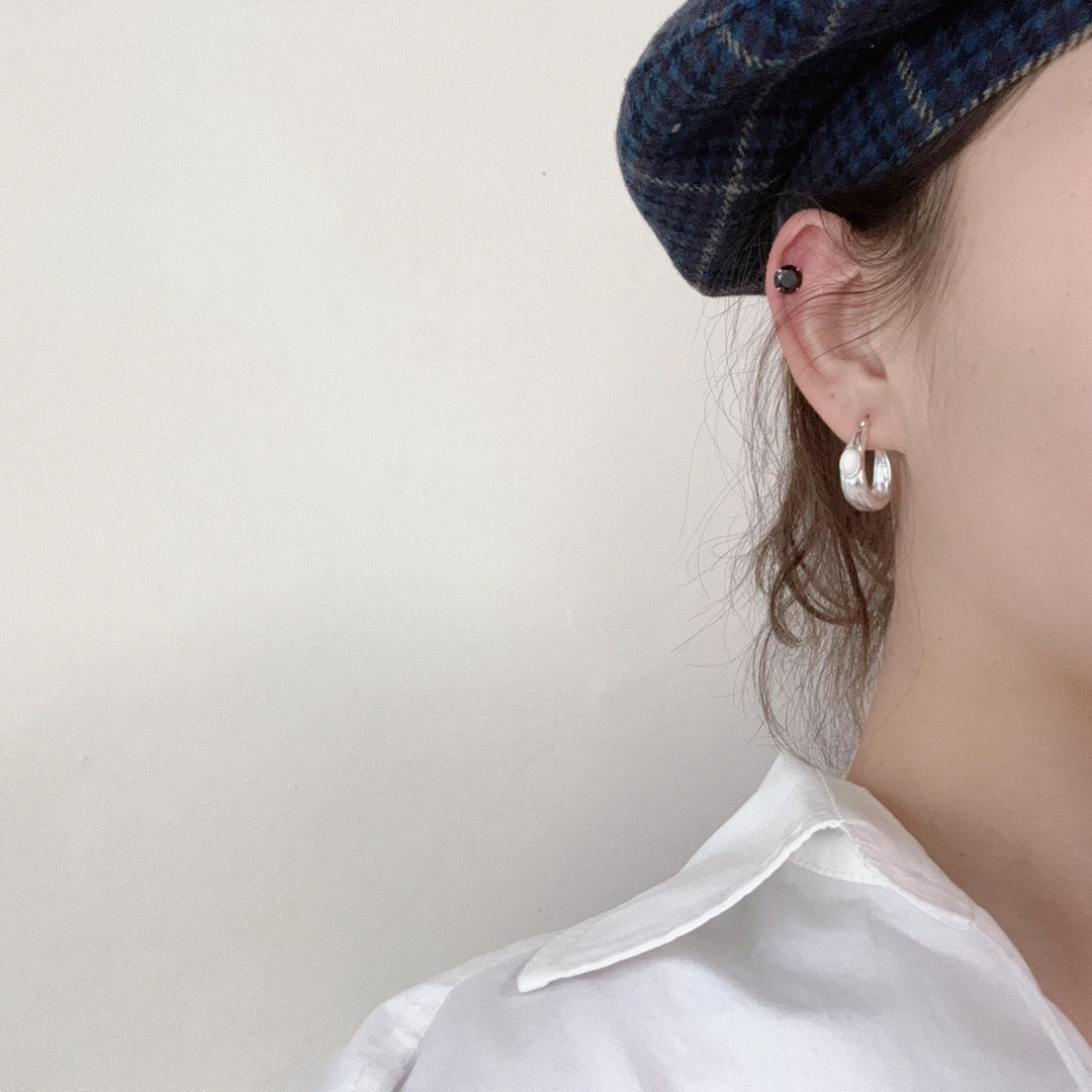 925银耳饰 黑白树脂珠耳扣/法式不规则潮流肌理纹两色两色耳扣