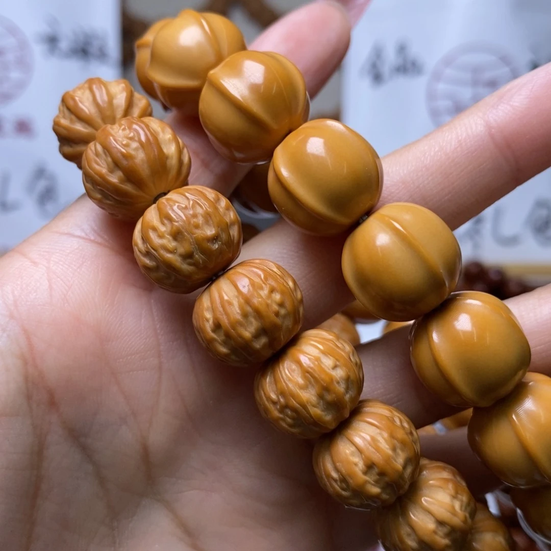 文玩核桃手串鲨鱼京八棱