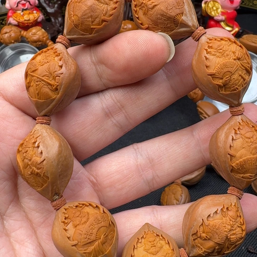 羊***6橄榄核手串/手链钟馗