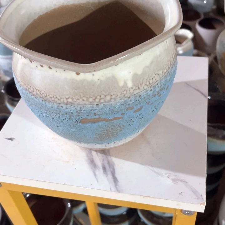 紫砂花盆口径20高度18一只小瑕疵