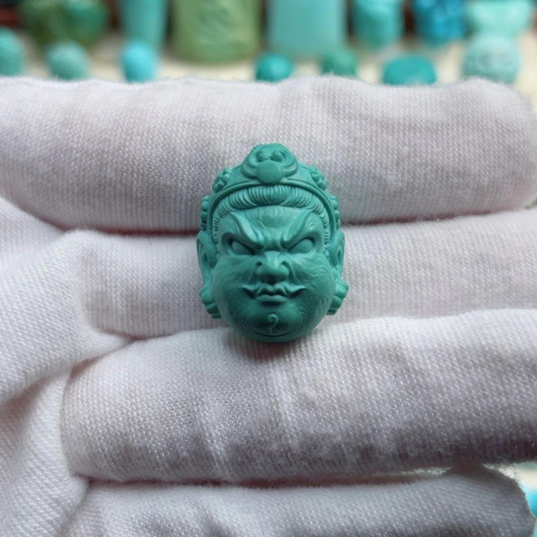 未镶嵌绿松石珠宝奇石