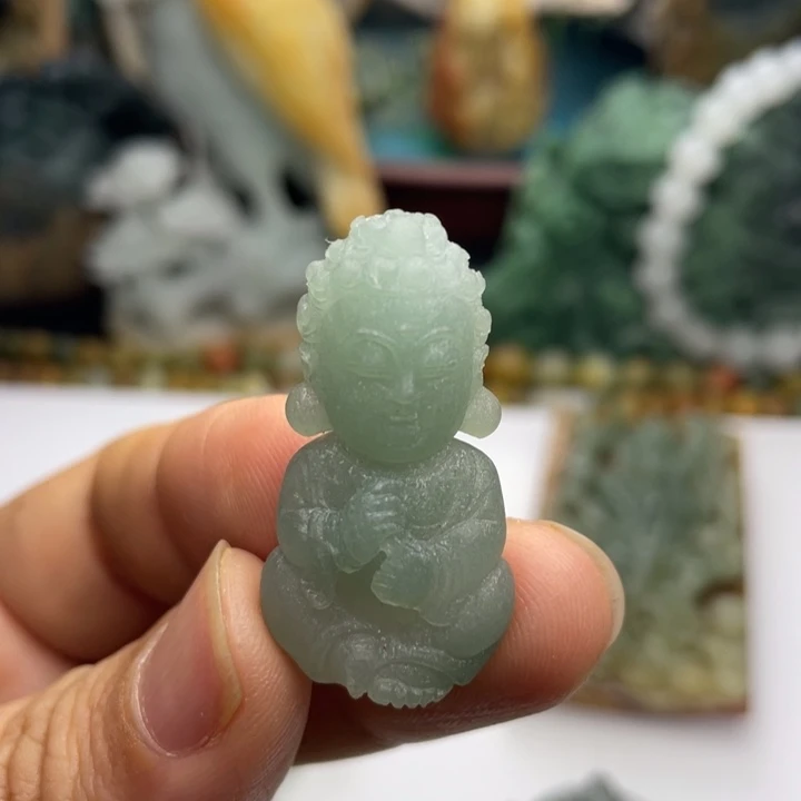 定制翡翠未镶嵌定制宝宝佛
