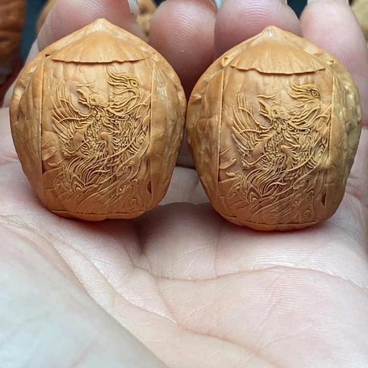 核桃精品文玩核桃手捻火凤凰