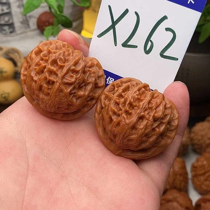 桃核吊坠宫灯边39