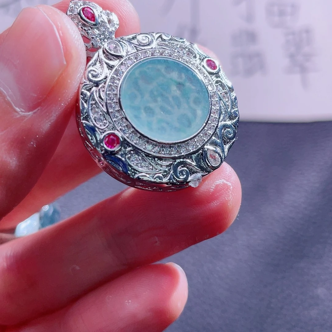 翡翠颈饰未镶嵌99999999