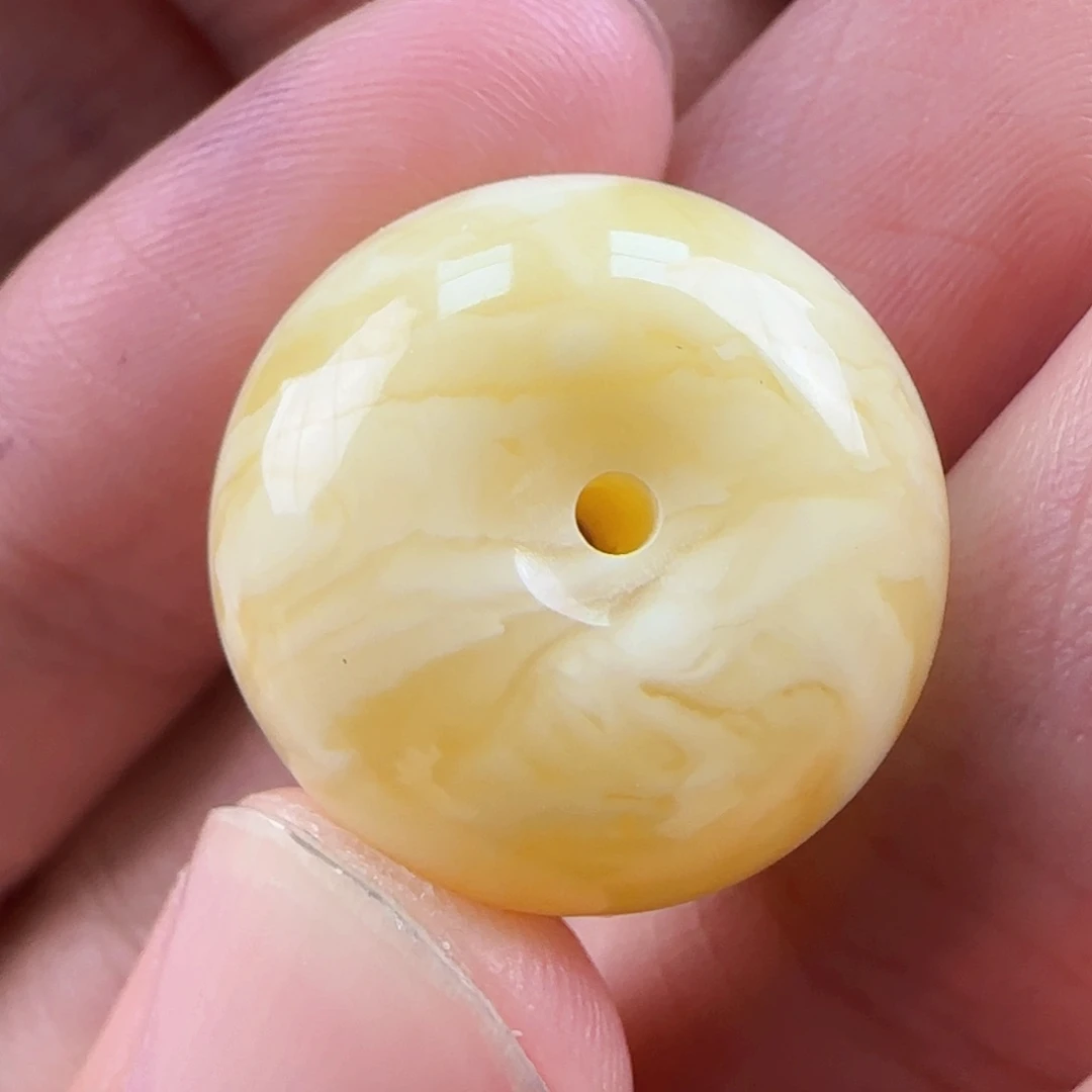 琥珀裸石未镶嵌蜜蜡