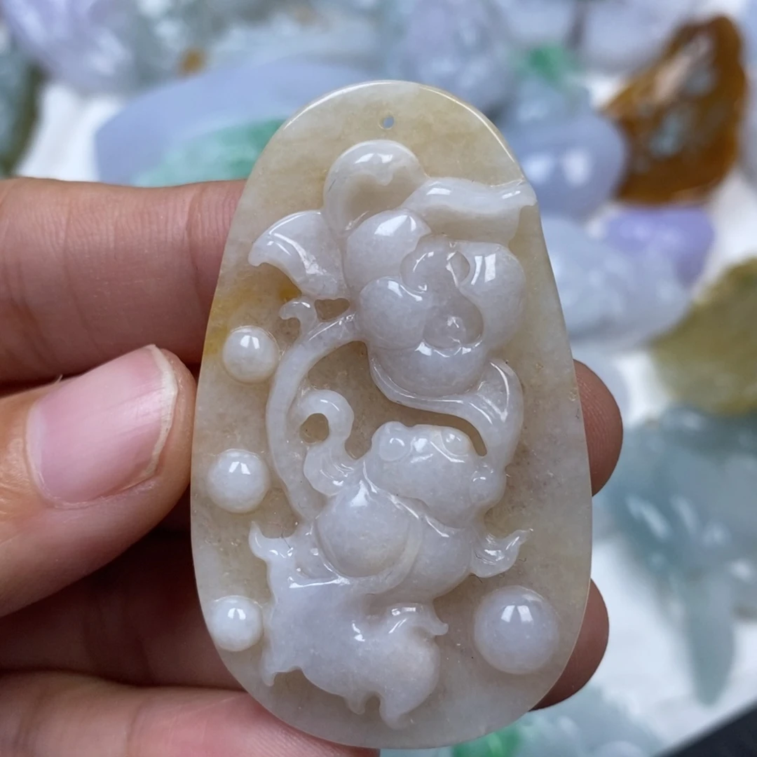 颈饰未镶嵌翡翠翡翠