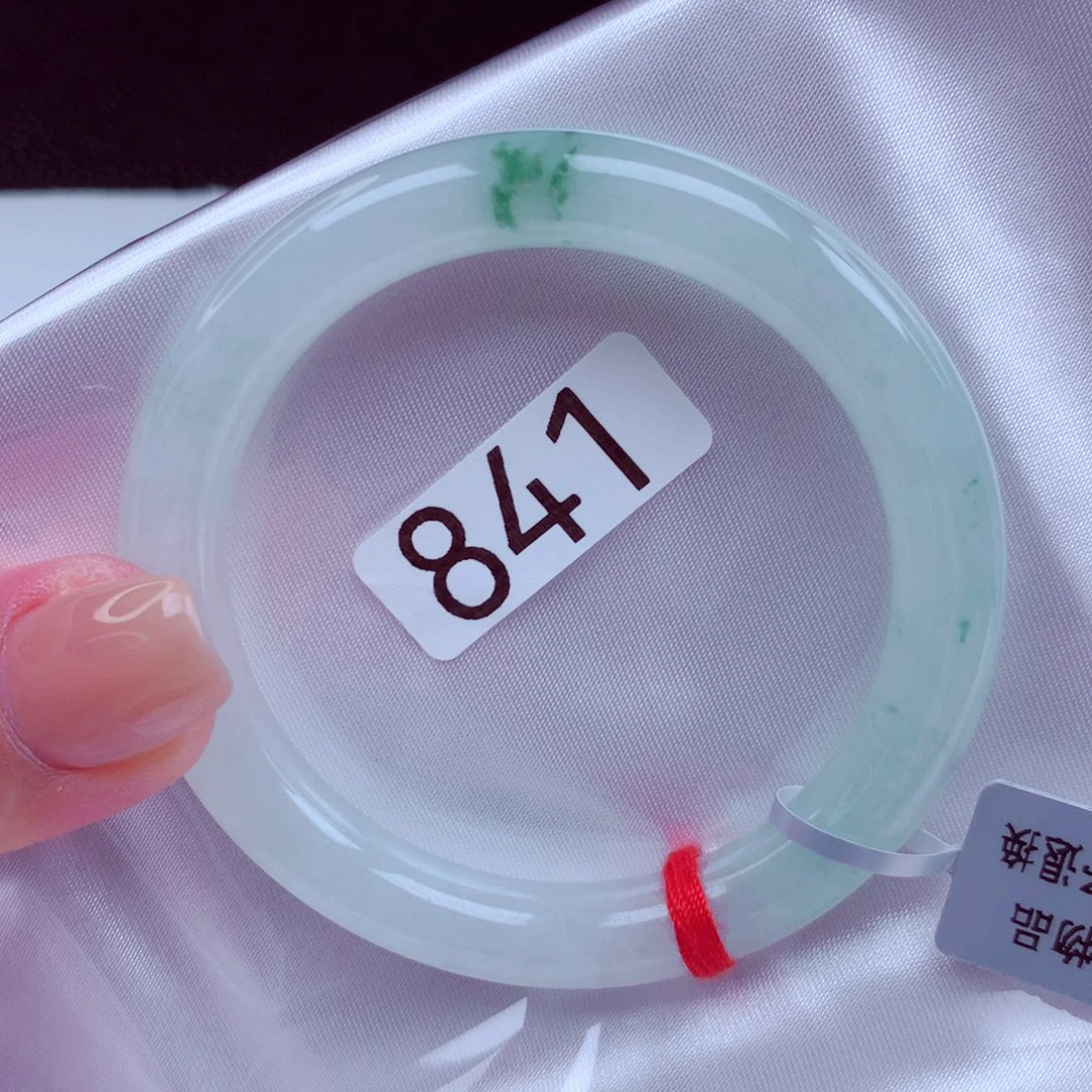 翡翠未镶嵌手镯手镯