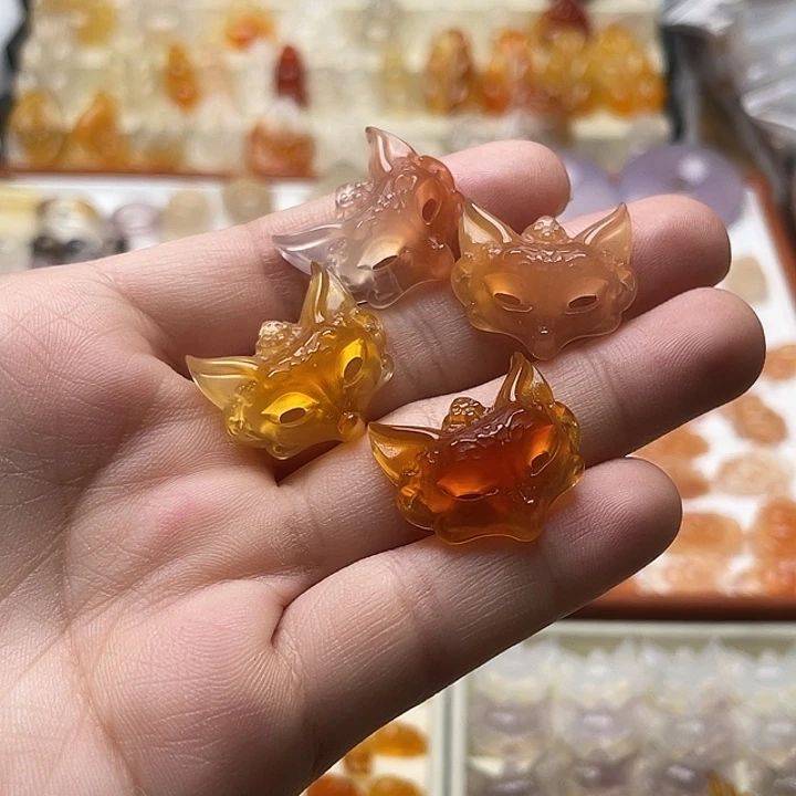 玛瑙/玉髓未镶嵌玛瑙狐狸面具