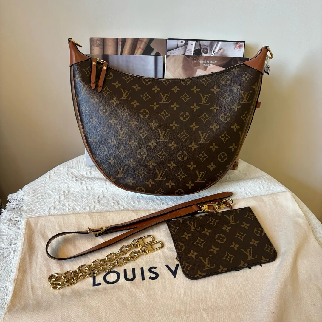 99新 LouisVuitton/路易威登 新款大月亮包loop hobo