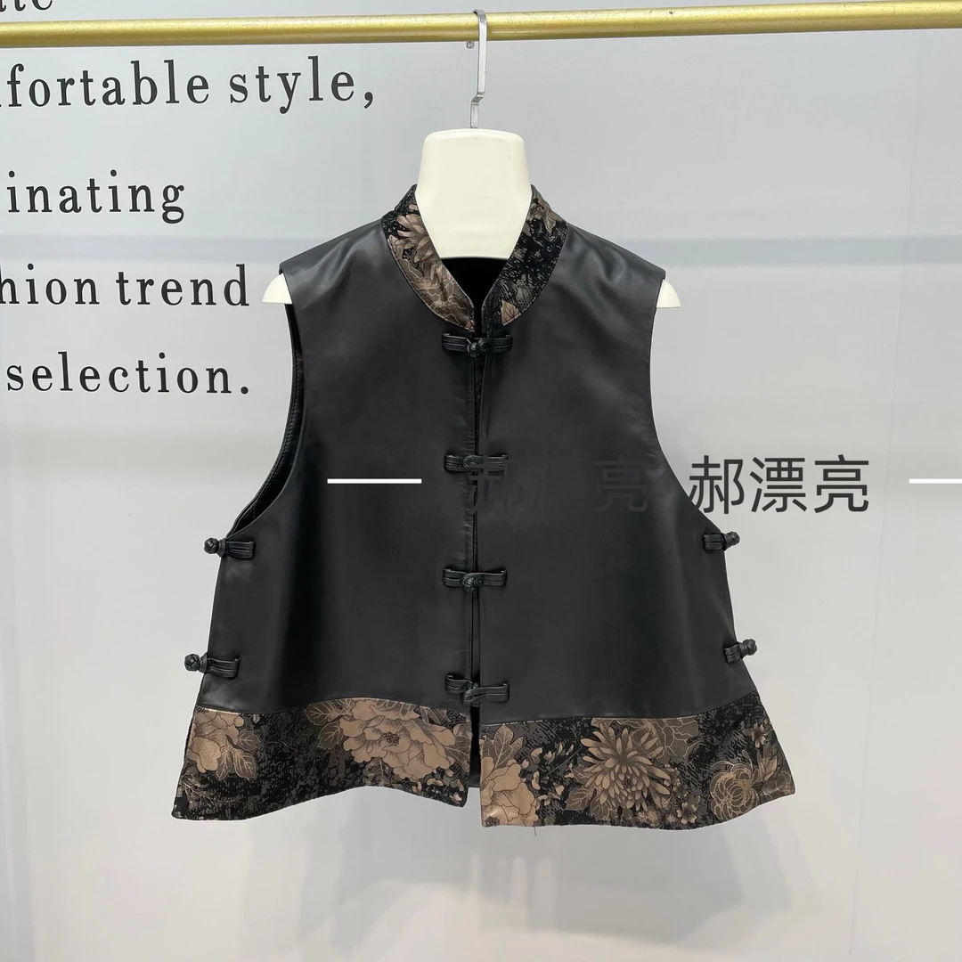 绵羊皮马甲立领设计感外穿女新中式拼接撞色印花短款皮衣短款