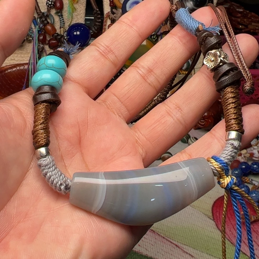 玛瑙/玉髓颈饰未镶嵌