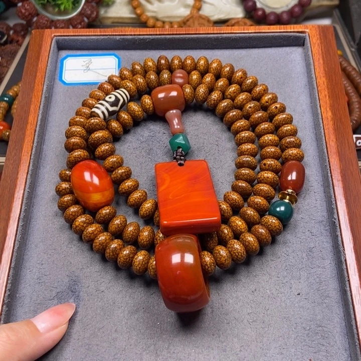 星月菩提吊坠菩提