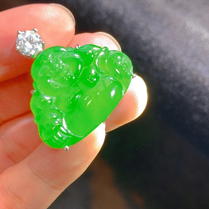 【闪购商品】翡翠颈饰银S925镶嵌翡翠